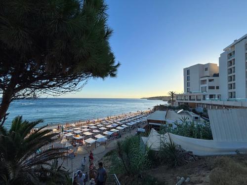 By the Beach Duplex Apartment, Armacao de Pera, Algarve - Portugal