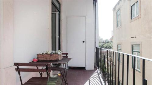 Spacious Tailor Made Bairro Alto