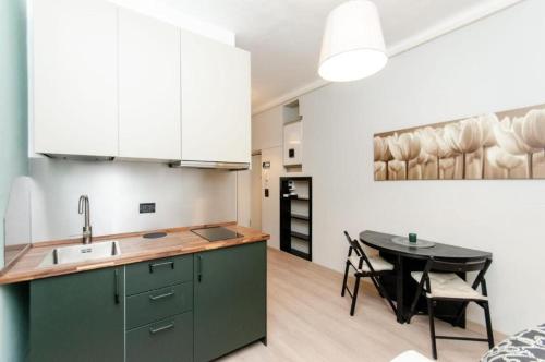 Xenia Milano - 2 rooms apt in Corso Como 6