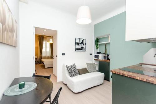 Xenia Milano - 2 rooms apt in Corso Como 6