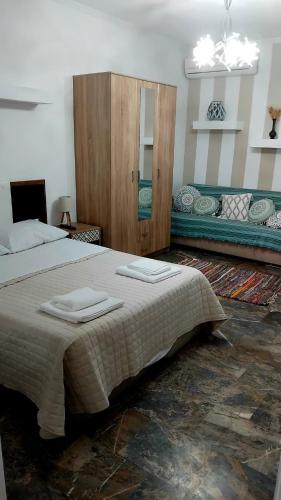 DINIKA'S luxury suites 1