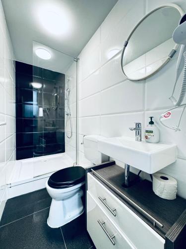 Modern & Cozy Studios -15 Min to Rathausplatz & Vienna Center