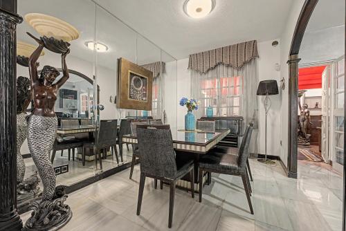 Townhouse In Playamar, Sol Y Playa