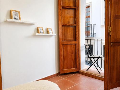 CASA FLORIT - The Central Market and Lonja Apartment