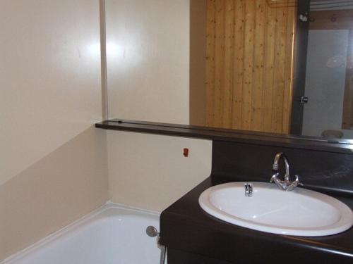 Résidence Orciere - 2 PIECES CABINE POUR 4 PERSONNES AVEC BALCON MAE-7747
