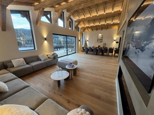 Chalet avec parking - 14 pers.