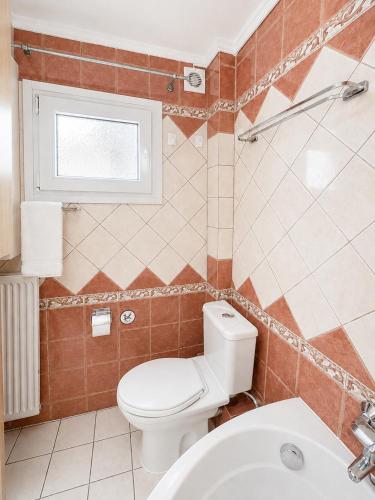 2-bedroom, 6 Guests, City center, Free parking