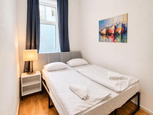 Cozy 1BR Apt with Living Room & Garden Included