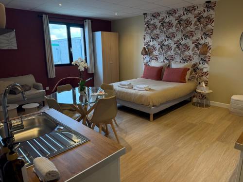 Suite du Spa 5 - Parking Privé Gratuit à Reims