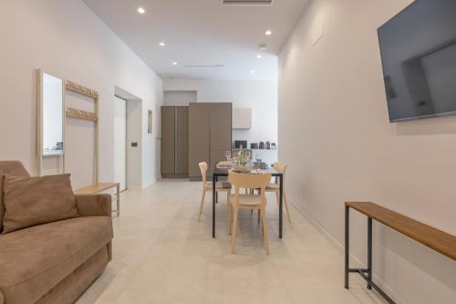Skylife Vatican Elite Apartment