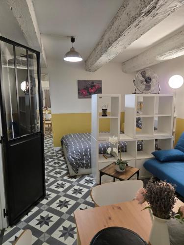 Le Petit Triomphe, Hyper centre, Proche Peyrou, Wifi