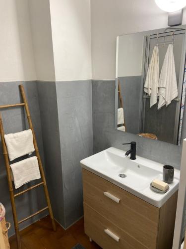 Appartement F2 Porto-Vecchio 4 chemins centre