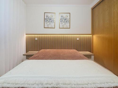 Rosaria Flat 2