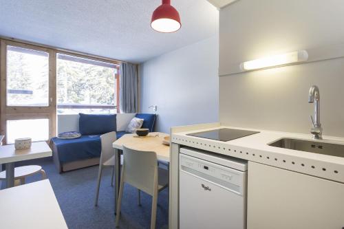 Résidence Belles Challes - Studio 4 personnes pîed des pistes MAE-7934