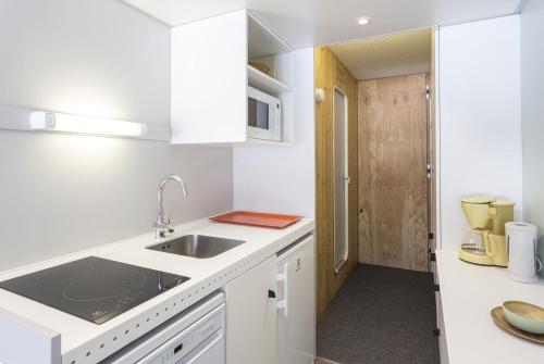 Résidence Belles Challes - Studio 4 personnes pîed des pistes MAE-7934