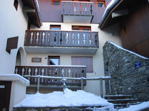 Résidence La Maison Tresallet - Appartement au coeur de la station de Montchavin MAE-4814