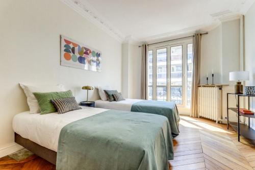 Vienna Charm