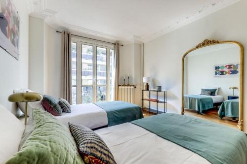 Vienna Charm