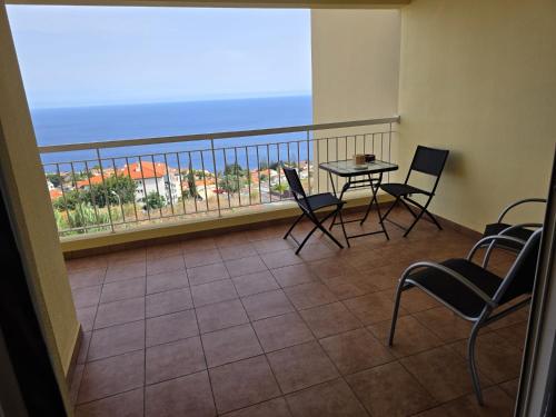 Caniço Sea View