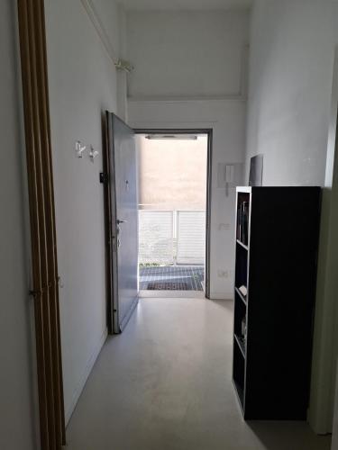 Artsy Loft Room - Metro M4 Linate airport to Duomo