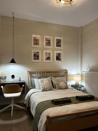 Greek spacious family room