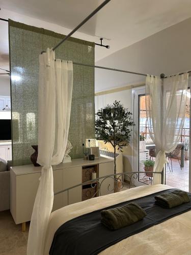 Greek Spacious Family Room