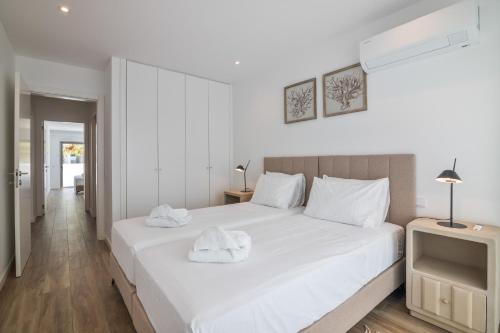 Luxury 2br With Terrace 5-min Walk