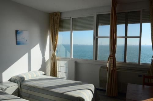 Postel nebo postele na pokoji v ubytování Apartamento Mar Puerto Sherry