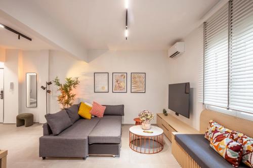 Mazi Rooms Charilaou 2,0