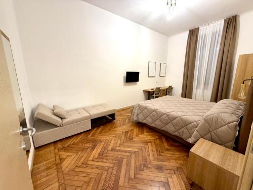 Golden Milano Apartments