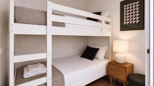 VIVA Janelas Verdes Residence