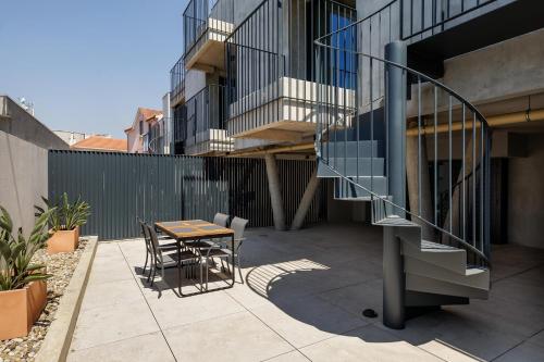 Marina da Afurada Apartments - William Shakespeare