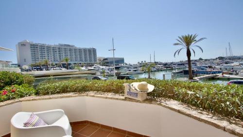 Marina Plaza Front Row apartment by Cleverdetails in Vilamoura