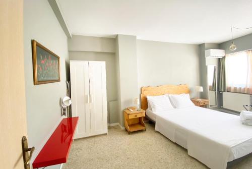 Live in Athens, PSYRRI Central Apartments