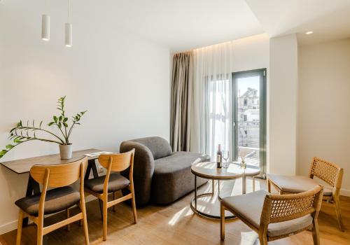 Athens Hub Homes