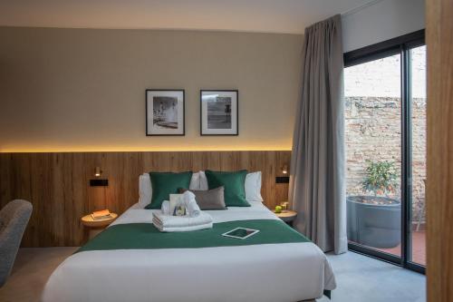 Cadiz Suites