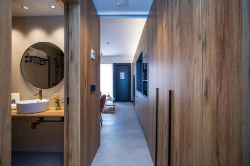 Cadiz Suites