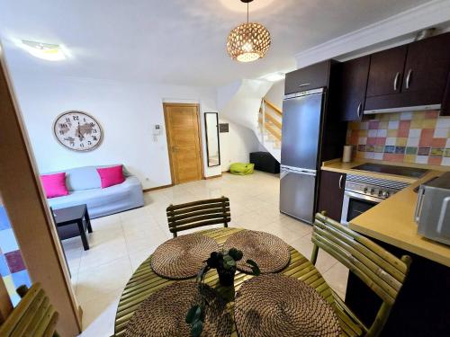 VV Dúplex Playa de Las Canteras "by henrypole home"