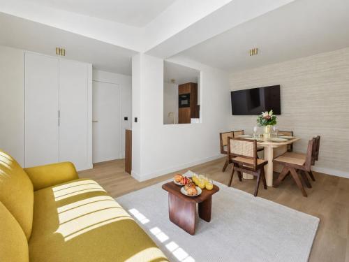 Lavie Maison - AC and Hot Tub near Sentier