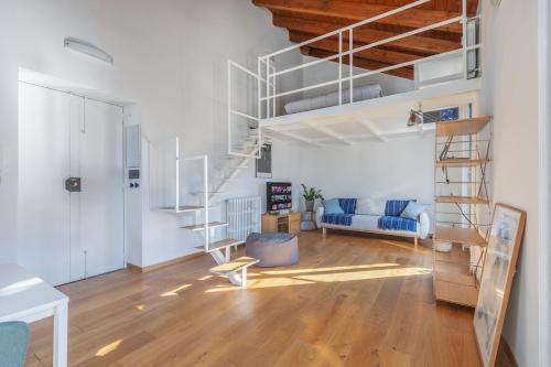 Urban Drift - Flat with Huge Private Terrace