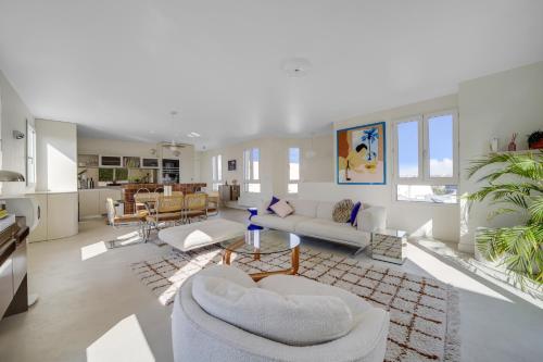 Hello Flat - Luxury Duplex with View of Montmartre