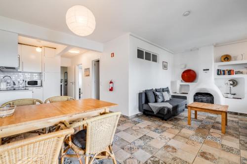 Downtown Carvoeiro 1BDR Apart W view by LovelyStay