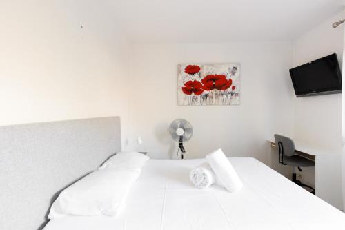 Upstays Cosy 1 Bedroom with terrace and AC