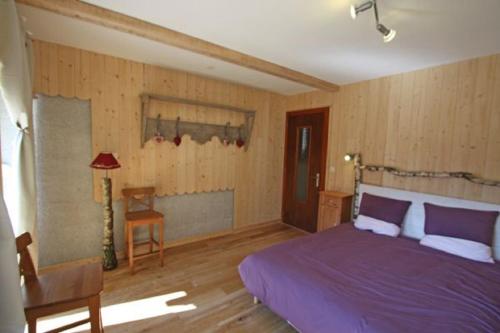 Postel nebo postele na pokoji v ubytování Gîte de la Lombarde