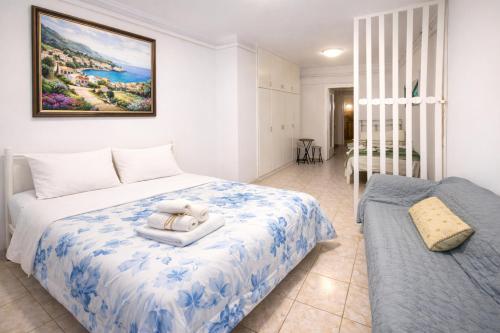Piraeus Supreme Grand by the sea