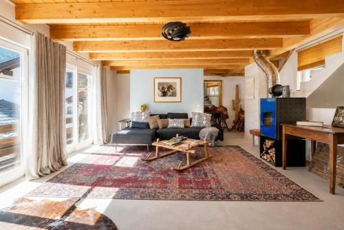 Chalet Sibylle with Sauna and Gym