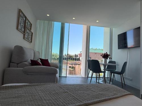 White River View 207