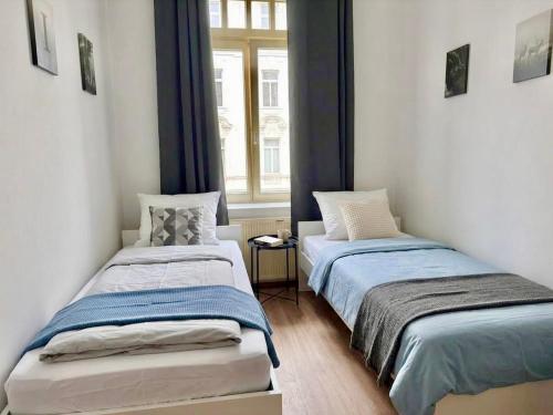 Central Apartment near Metro & Center