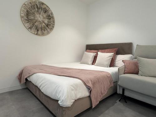 White Garden View 205