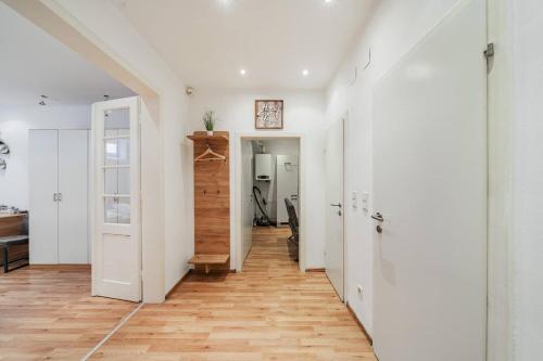 City Apartment near Belvedere